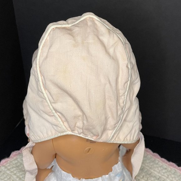 VTG 1950s Mrs. Day's Ideal Baby shoes and Bonnet - Picture 7 of 13